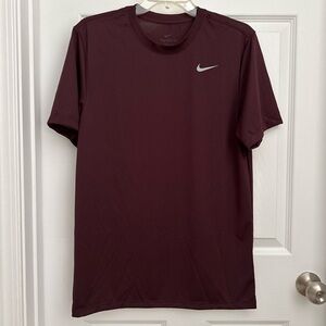 Nike Men’s Maroon Short Sleeve Training Tee